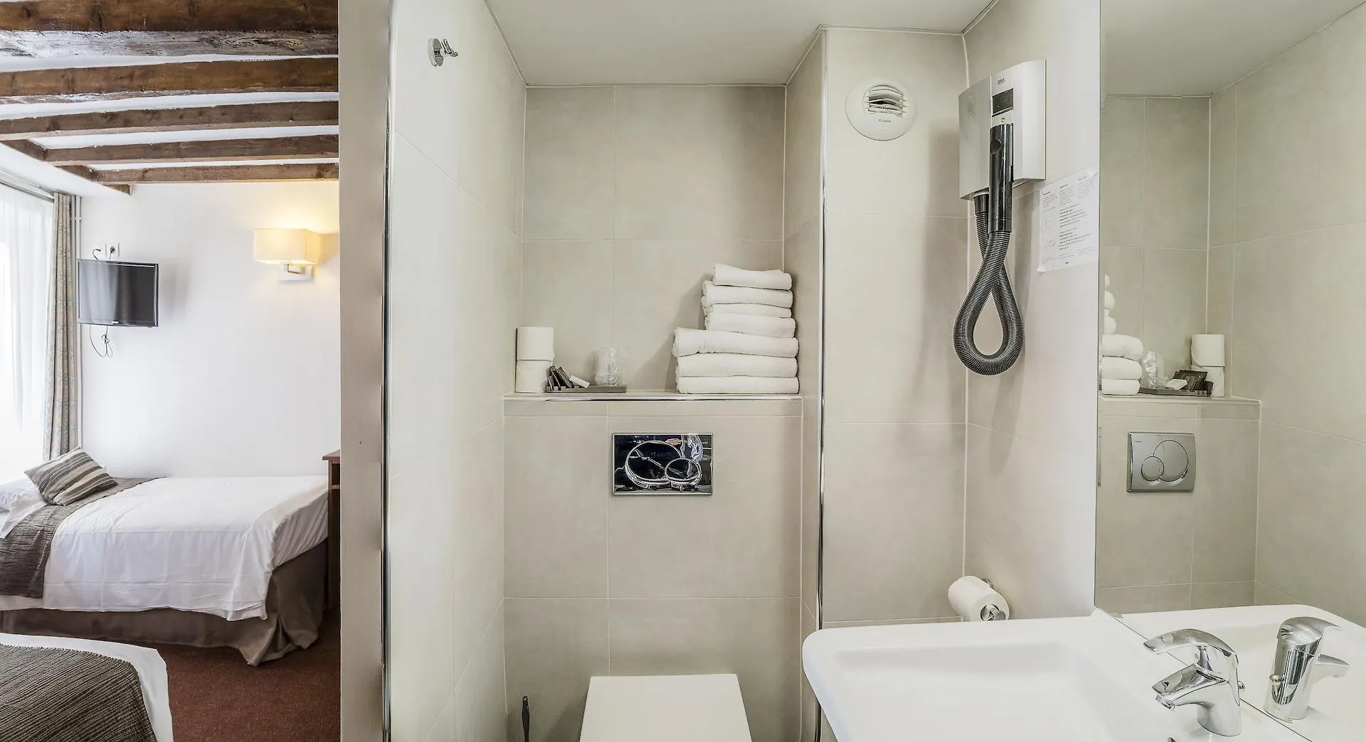 Chabrol Opera Hotell 3*