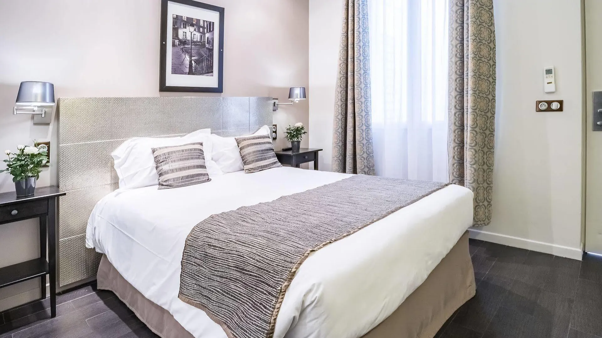 Chabrol Opera Hotel